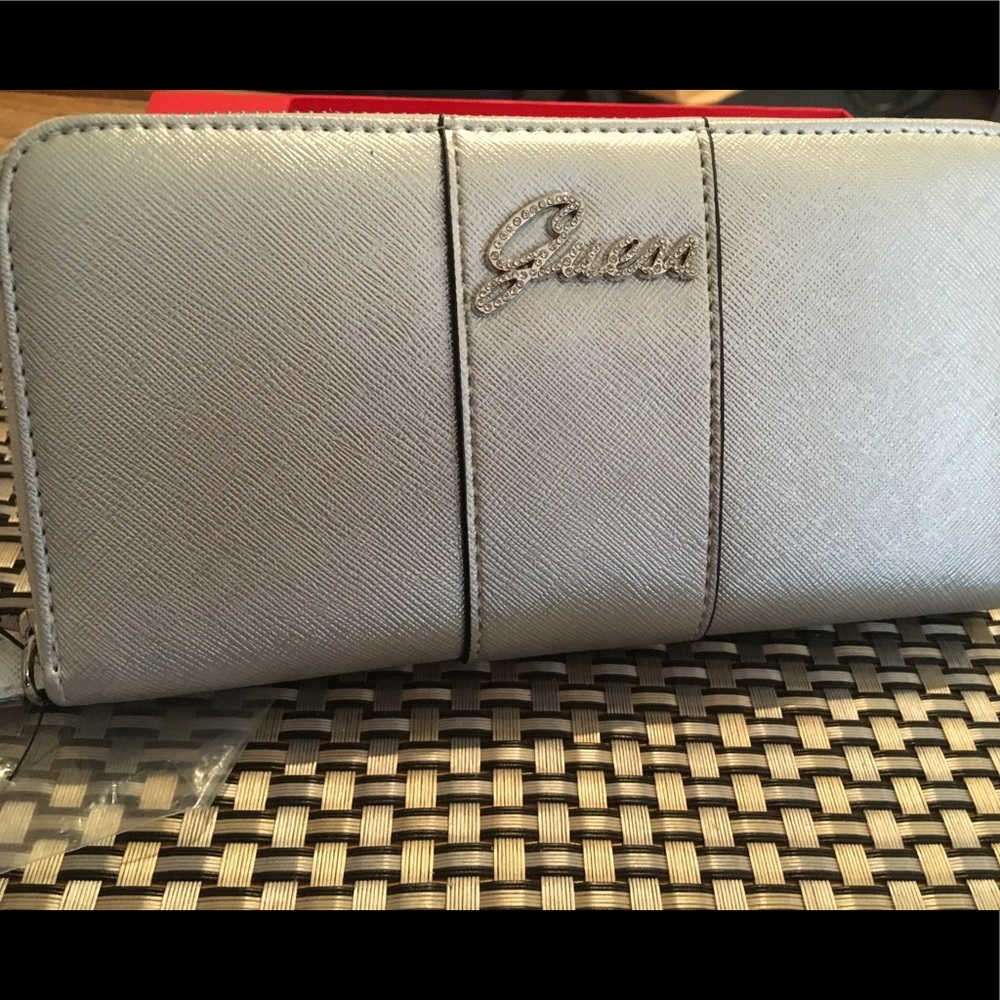 Guess silver wallet